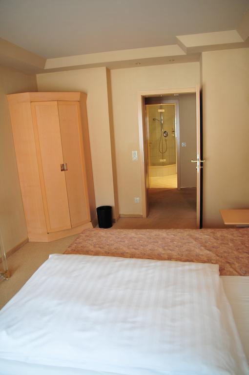 Hotel Cafe Leda Haigerloch Номер фото