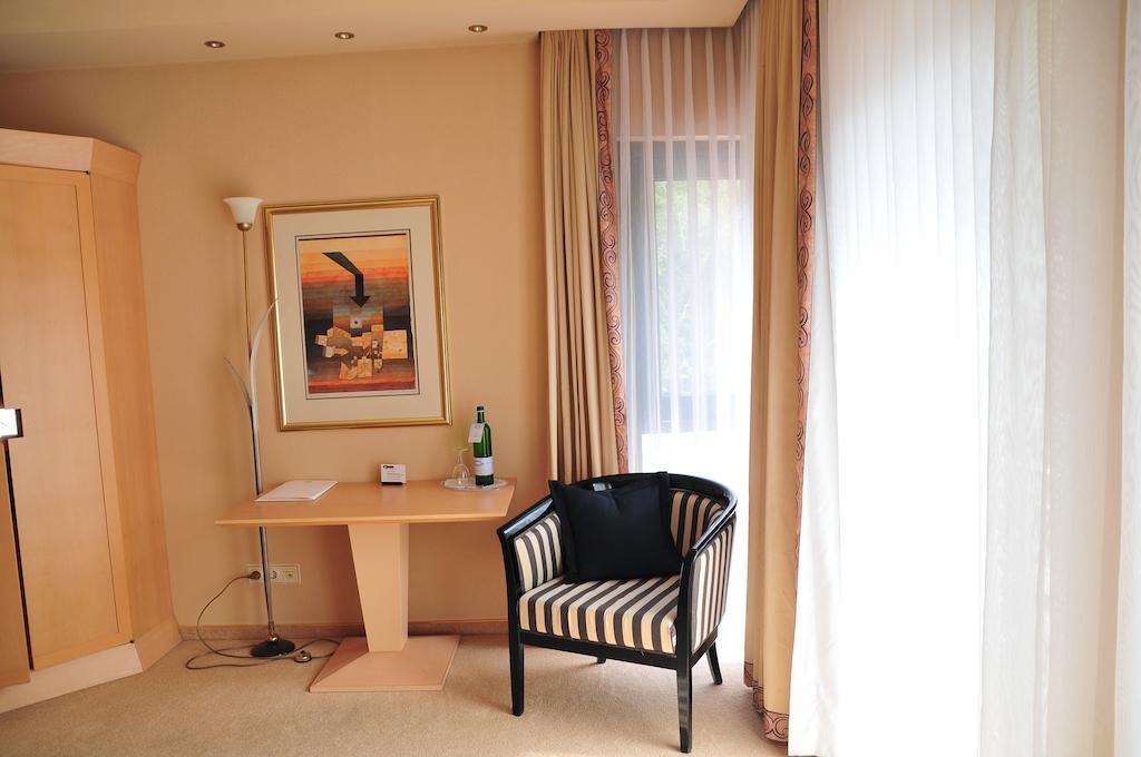 Hotel Cafe Leda Haigerloch Номер фото